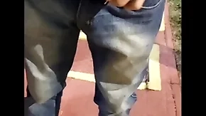 Novinho saiu reach trabalho foi para o ponto de ônibus e encontrou uma puta pra aliviar a tensão ( completo only slightly red)