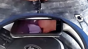 Israeli suppliant cumshot