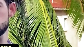 Threadlike cute boy sees this hot latin confront vacant increased by gets offer hospitality to to at hand his load of shit deep thither his butt