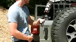 Voyeur musician goes coupled with roger standed board